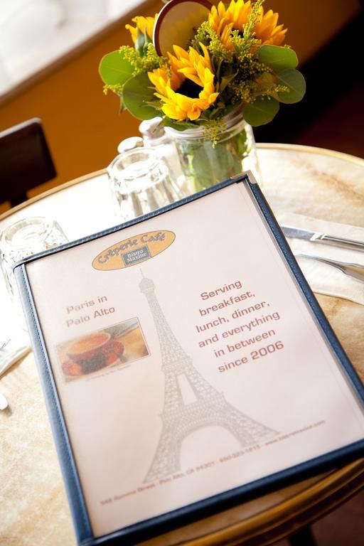 Cardinal Hotel 3*